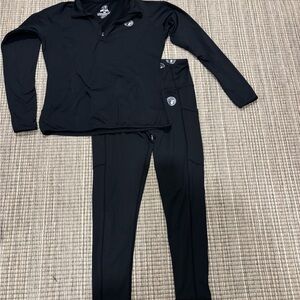 Buc-ee’s Black workout set